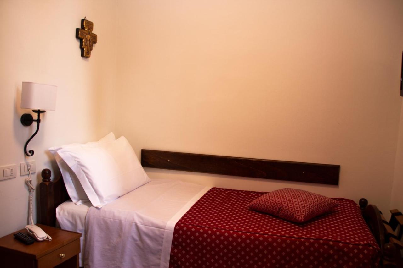 Hotel Pax Assisi Kültér fotó