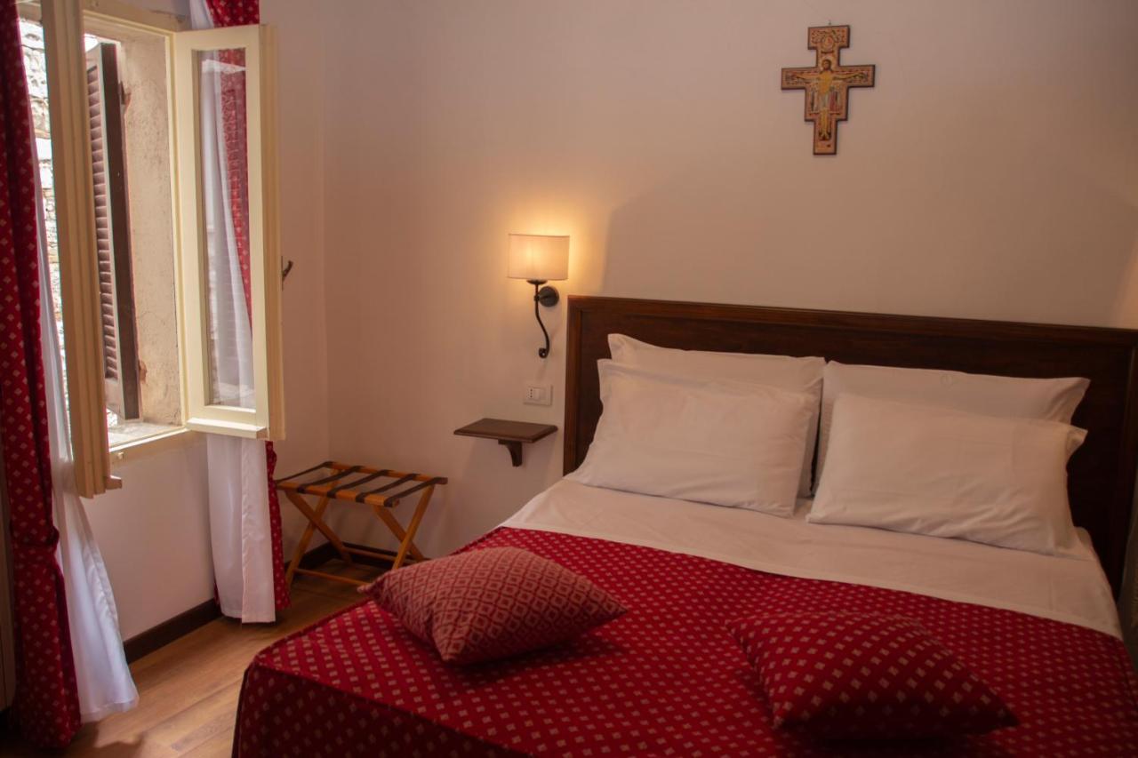 Hotel Pax Assisi Kültér fotó
