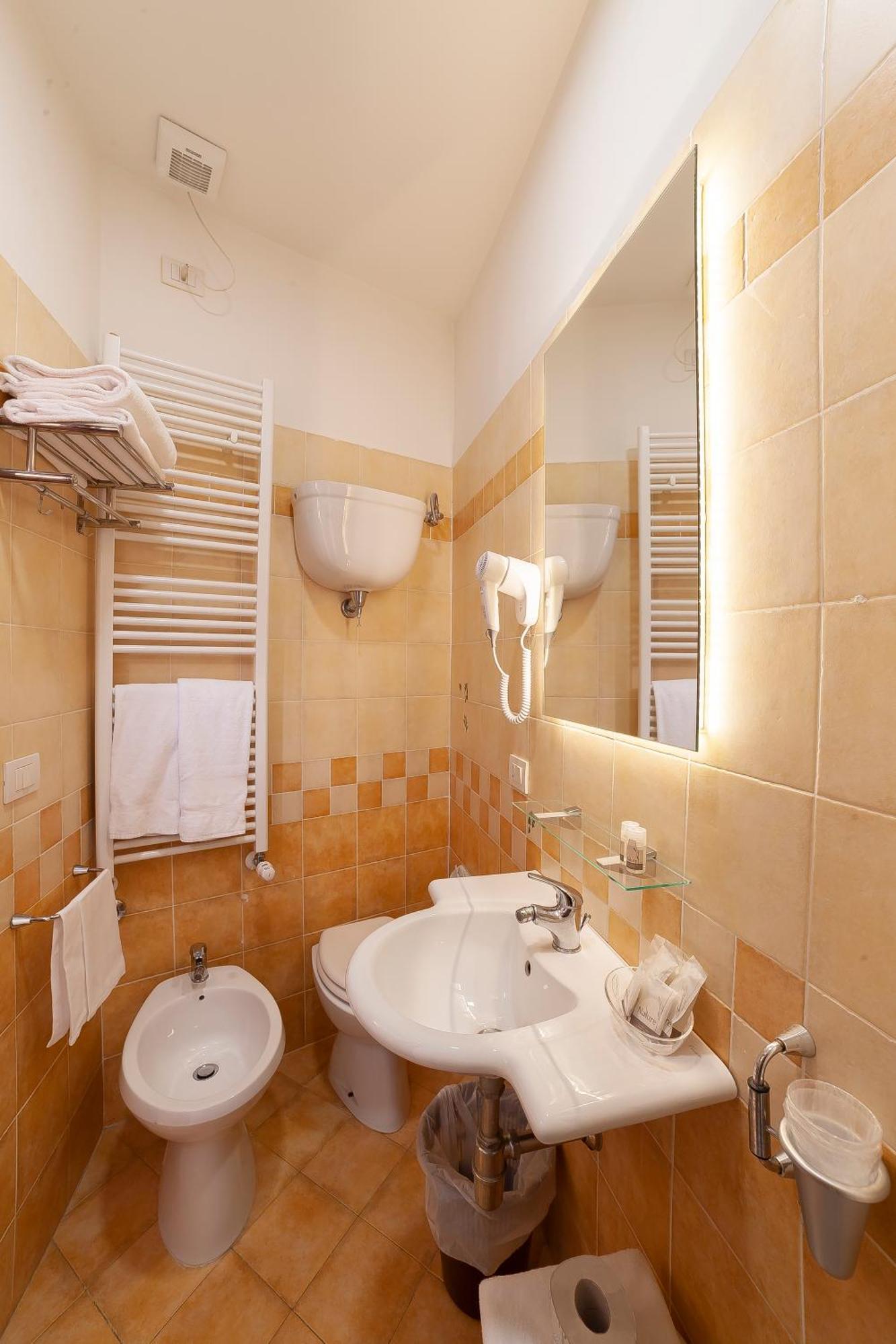 Hotel Pax Assisi Kültér fotó
