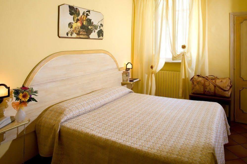 Hotel Pax Assisi Kültér fotó